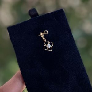 پلاک گل و مروارید 145527