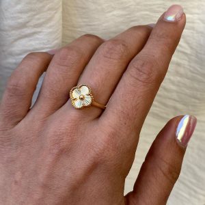 انگشتر طلا ونکلیف 511023 - اتمام موجودی